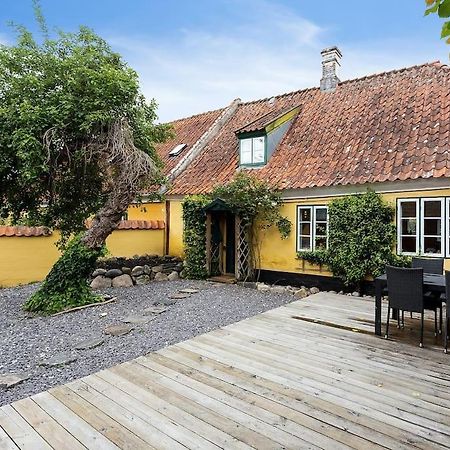 Idyllisk, Historisk Byhus Ved Fjorden I Mariager Extérieur photo
