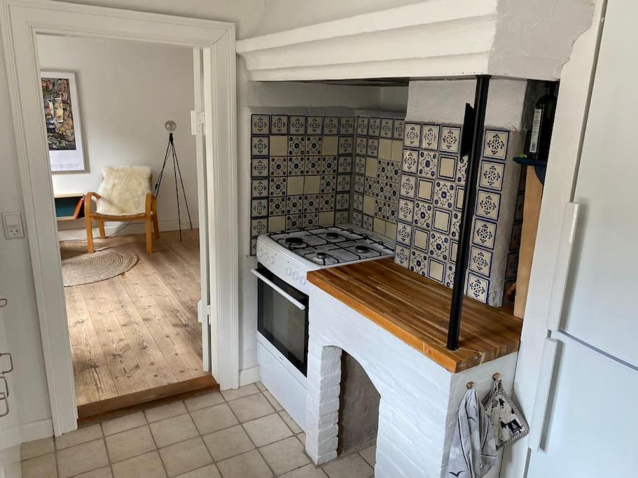 Idyllisk, Historisk Byhus Ved Fjorden I Mariager Extérieur photo